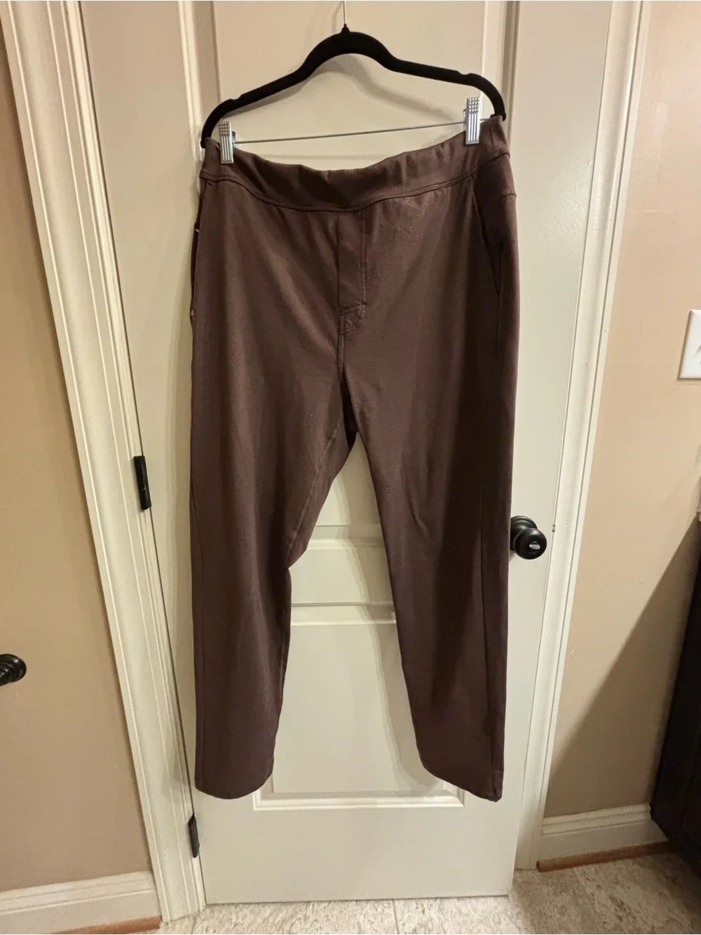 Vuori Men's Dark Brown Coronado Pants